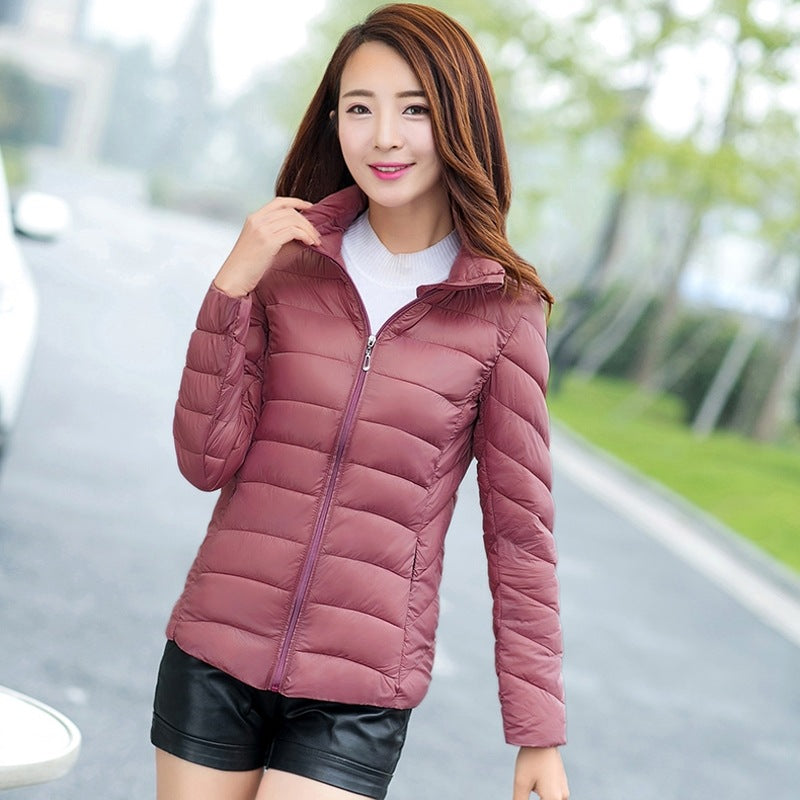 Lightweight Quilted Puffer Jacket with a Stand Collar and Slim Fit