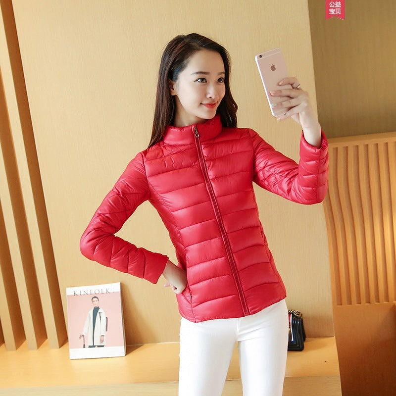 Lightweight Quilted Puffer Jacket with a Stand Collar and Slim Fit