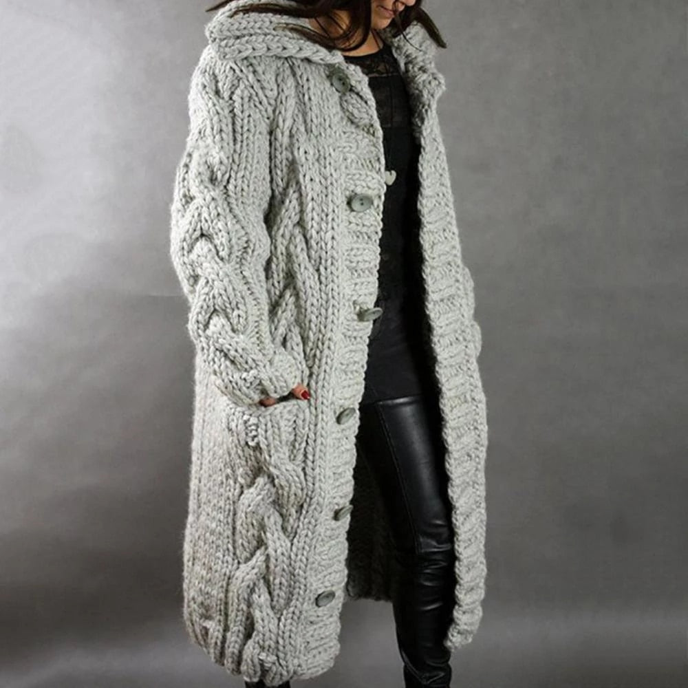 Silver-grey Gallanto coat with long sleeves and front pockets.